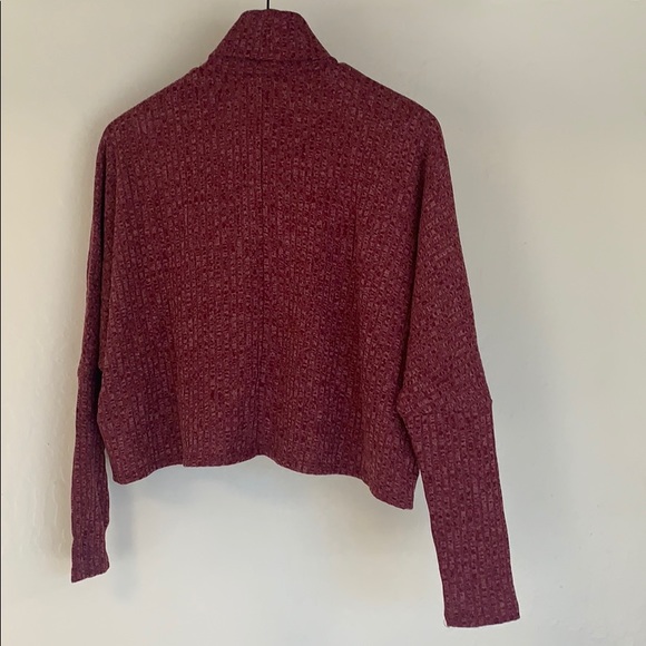 NWOT Forever 21 Long Sleeve Turtleneck - Picture 5 of 5